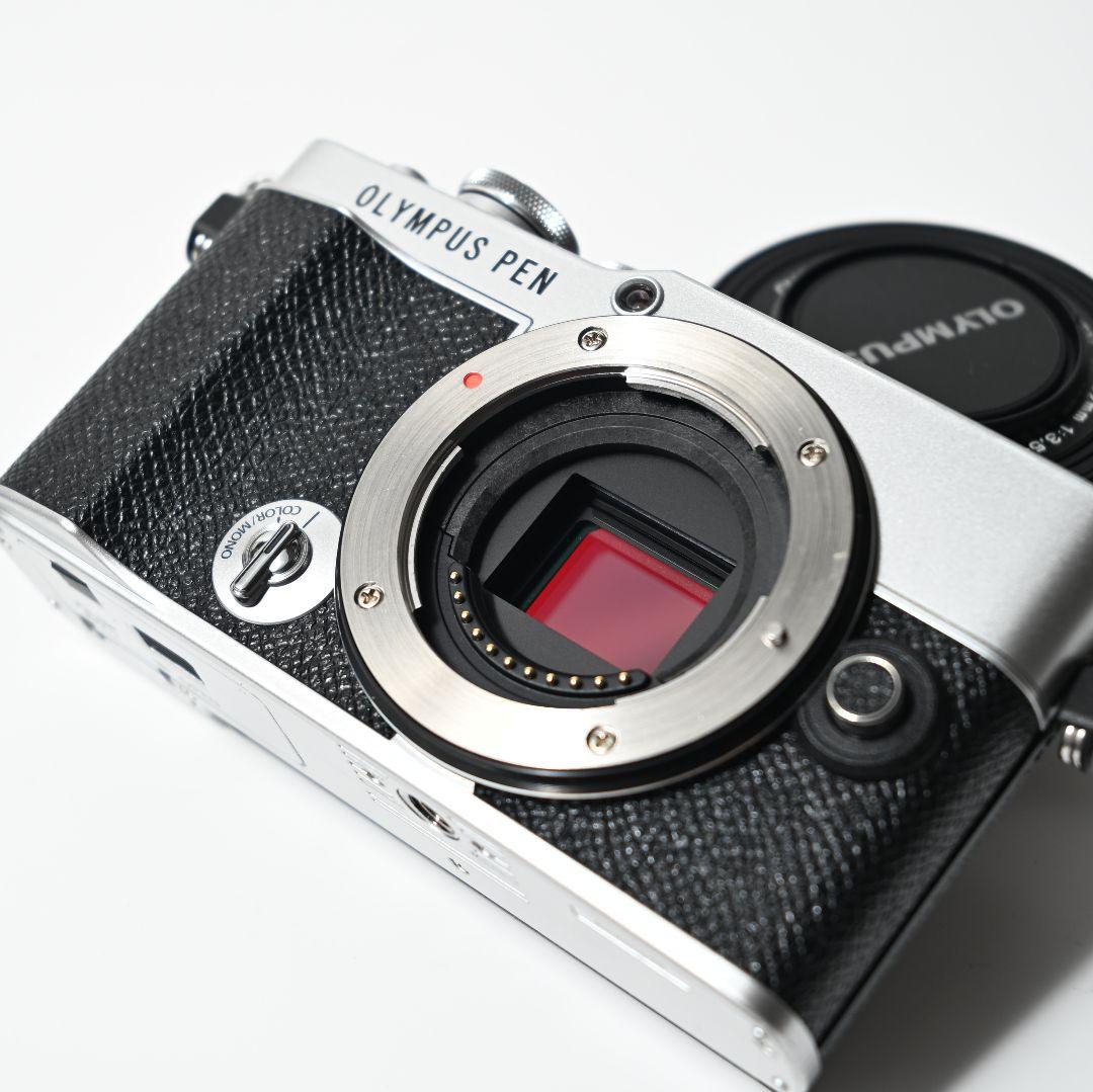 オリンパス OLYMPUS PEN E-P7 14-42mm EZレンズキット