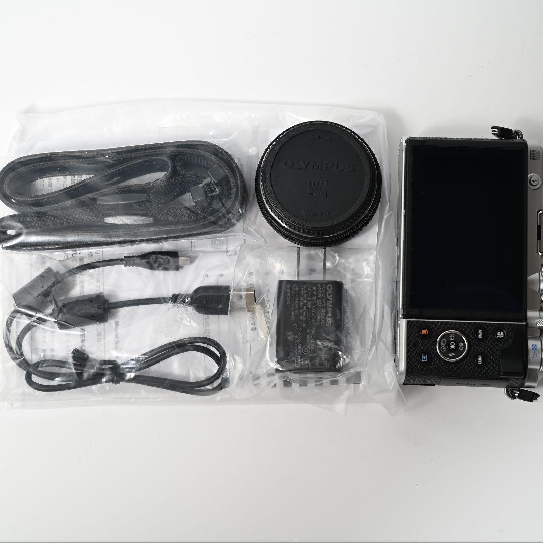 オリンパス OLYMPUS PEN E-P7 14-42mm EZレンズキット