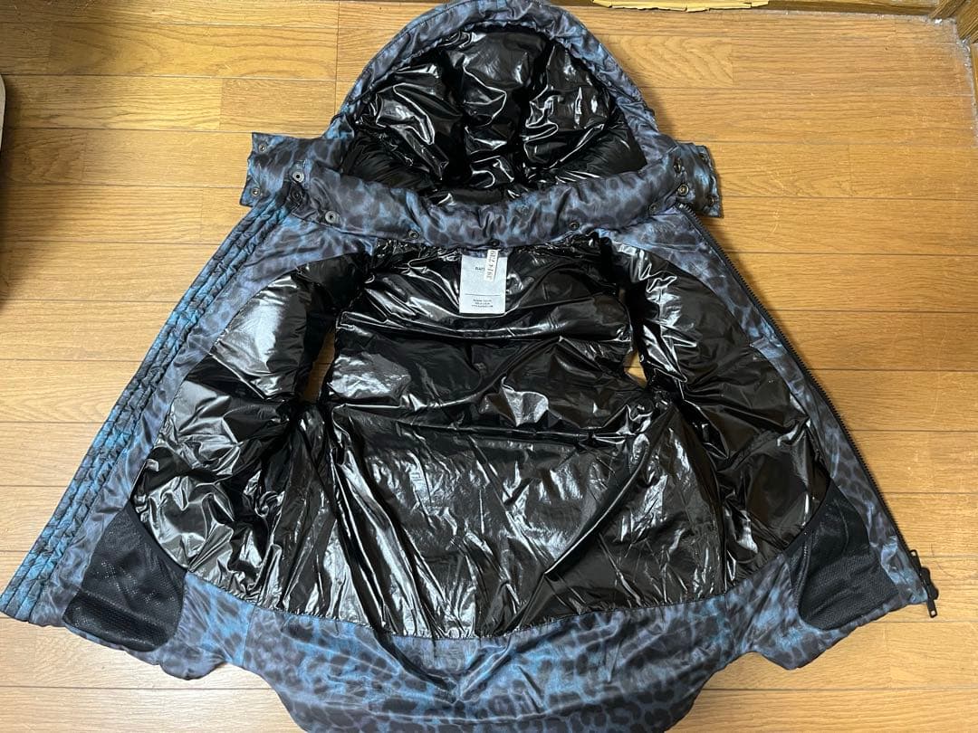 希少 レオパード ダウンジャケット 青