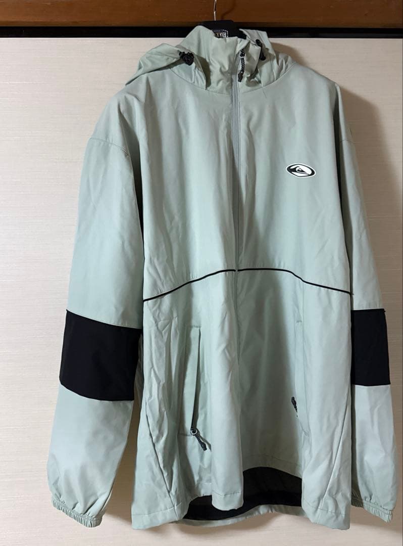 Quiksilver フード付きジャケット