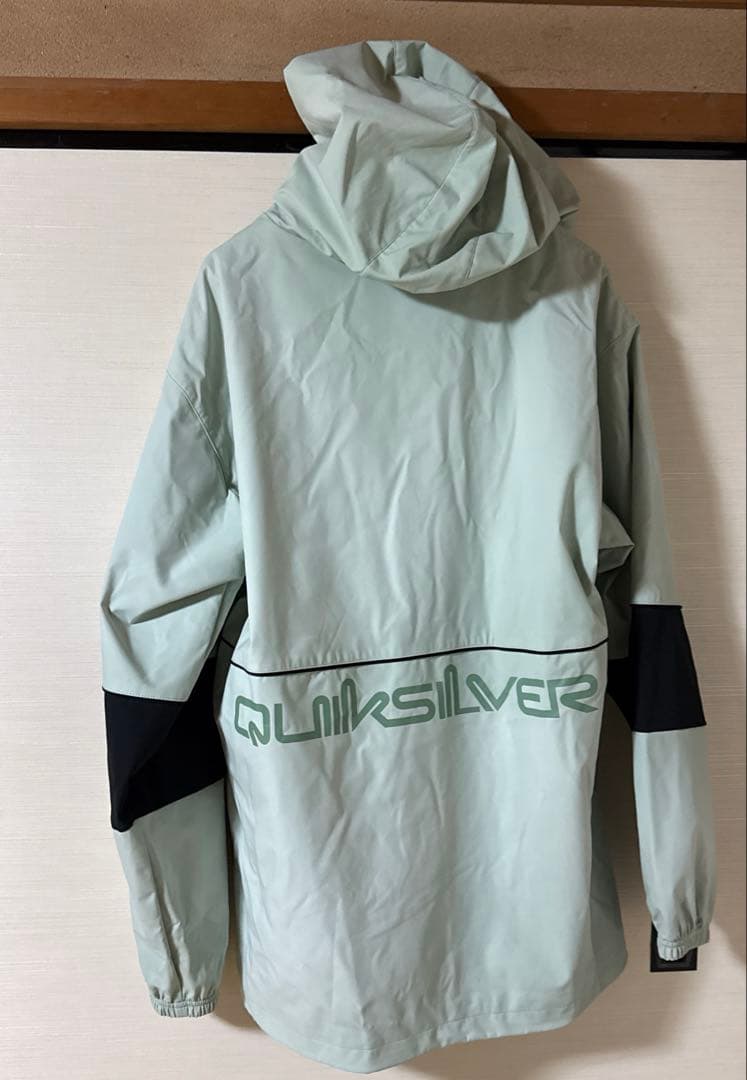 Quiksilver フード付きジャケット