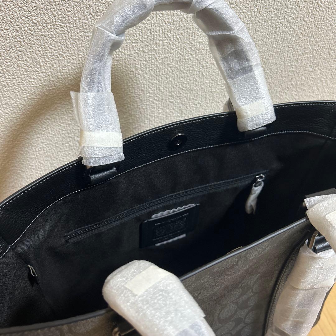 コーチ ダークグレー トートバッグ　CR385