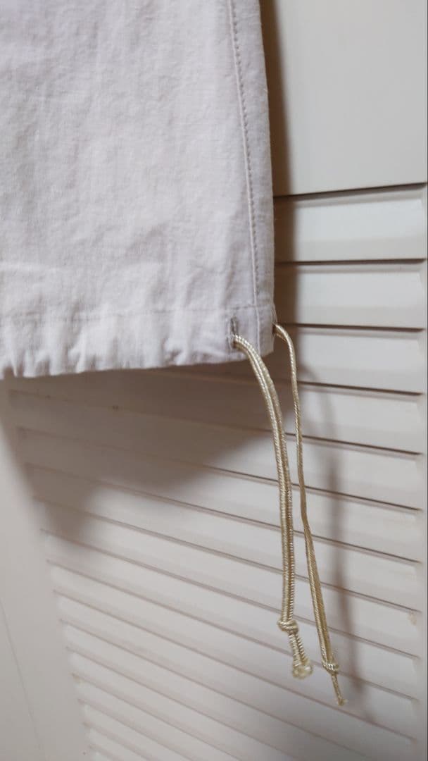 専用です。新品未使用　エムアンドキョウコ　素敵な刺繍ポケットのフレアスカート