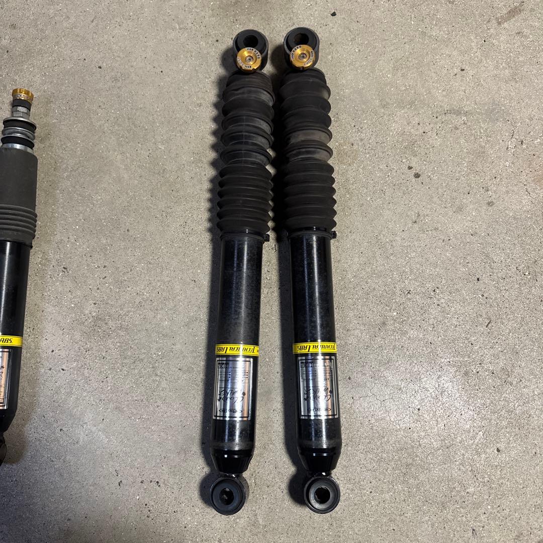 ハイエース 標準ボディ 玄武Genb ハイパフォーマンスダンパー SPD01H