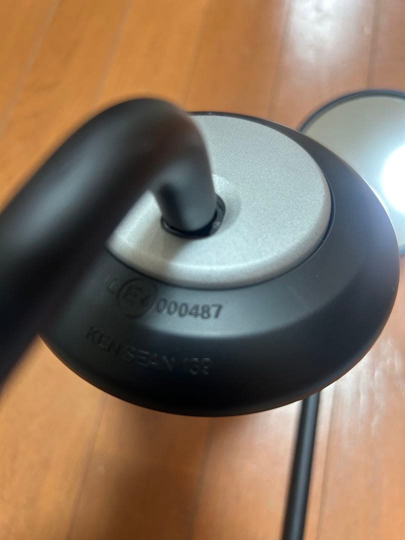 トライアンフ　ボンネビルT120純正ミラー