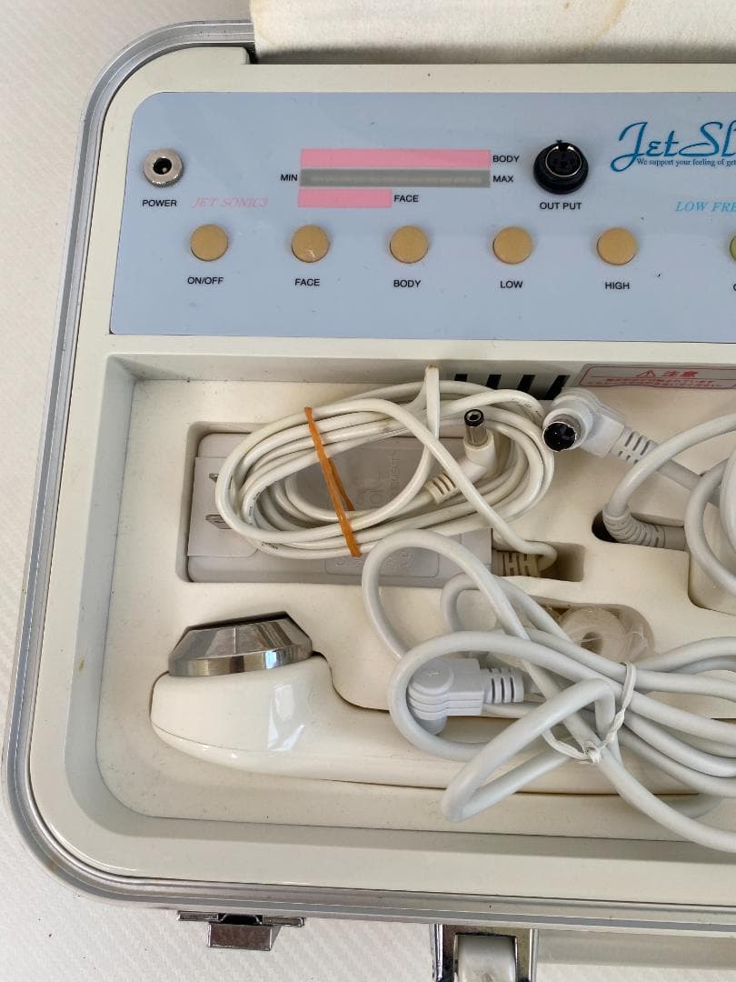ジェットスリム３多機能美容 超音波・イオン・ホットクール・トーニング a0366
