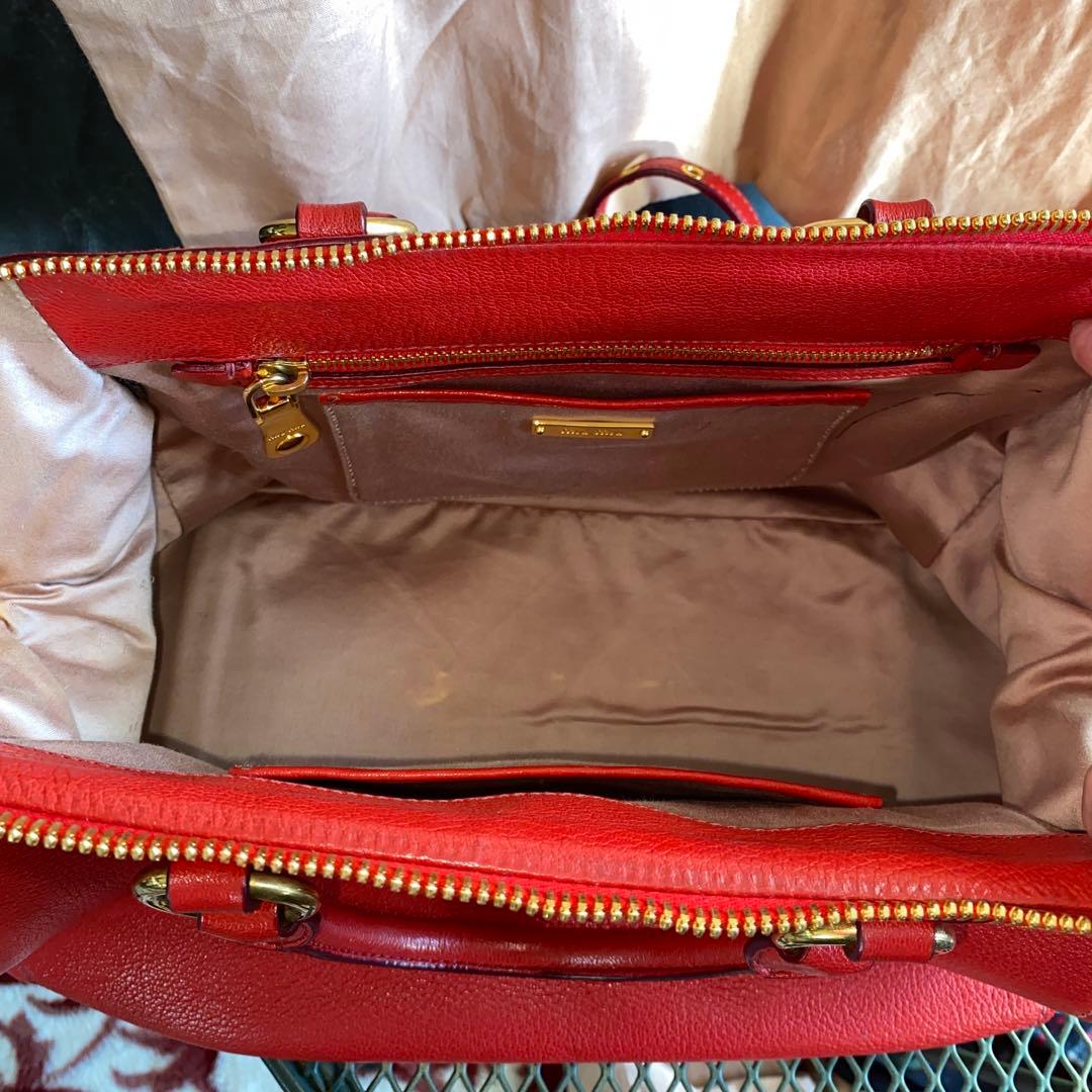 MIU MIU 赤 レザー ハンドバッグ ショルダー2Way
