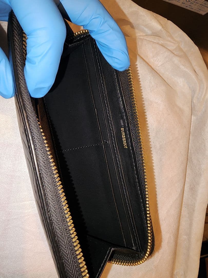 BURBERRY　バーバリー　ラウンドジップ　ウォレット　長財布　TBロゴ