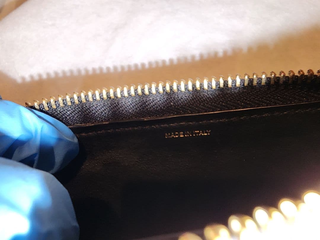 BURBERRY　バーバリー　ラウンドジップ　ウォレット　長財布　TBロゴ