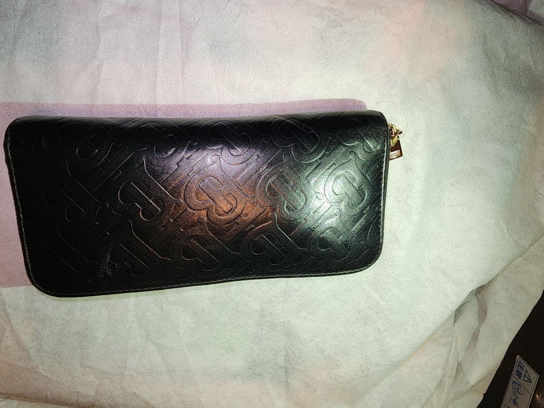 BURBERRY　バーバリー　ラウンドジップ　ウォレット　長財布　TBロゴ