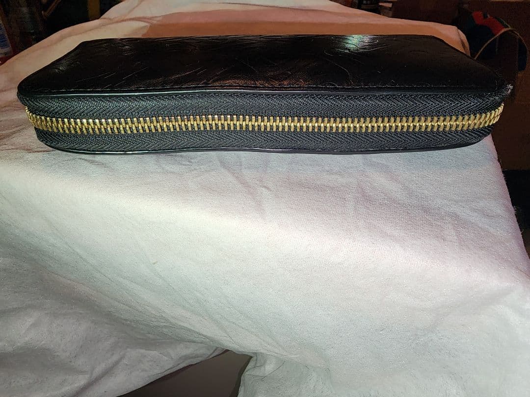 BURBERRY　バーバリー　ラウンドジップ　ウォレット　長財布　TBロゴ