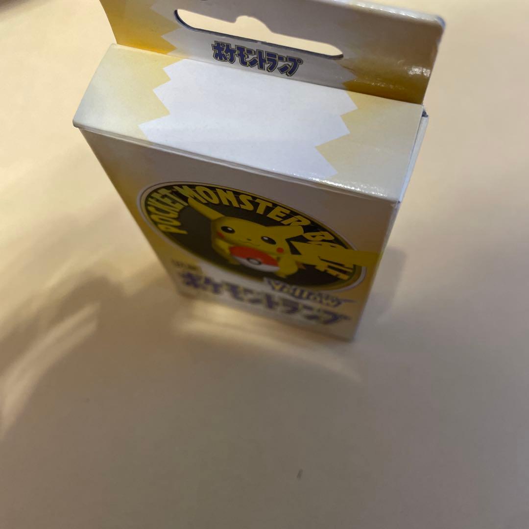 ポケットモンスターポケモン　イエロー トランプセット ピカチュウ