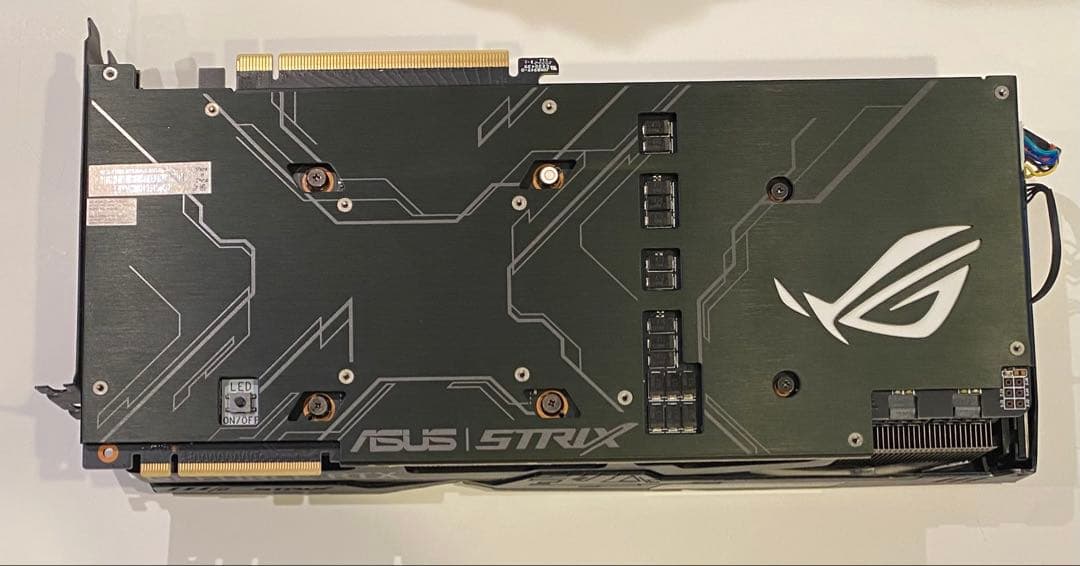 グラフィックボード・グラボ・ビデオカード ROG-STRIX-RTX2070S-A8G-GAMING