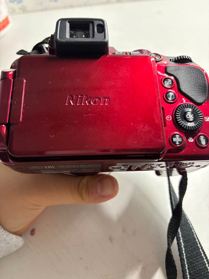 Nikon B700コンパクトデジタルカメラ レッド