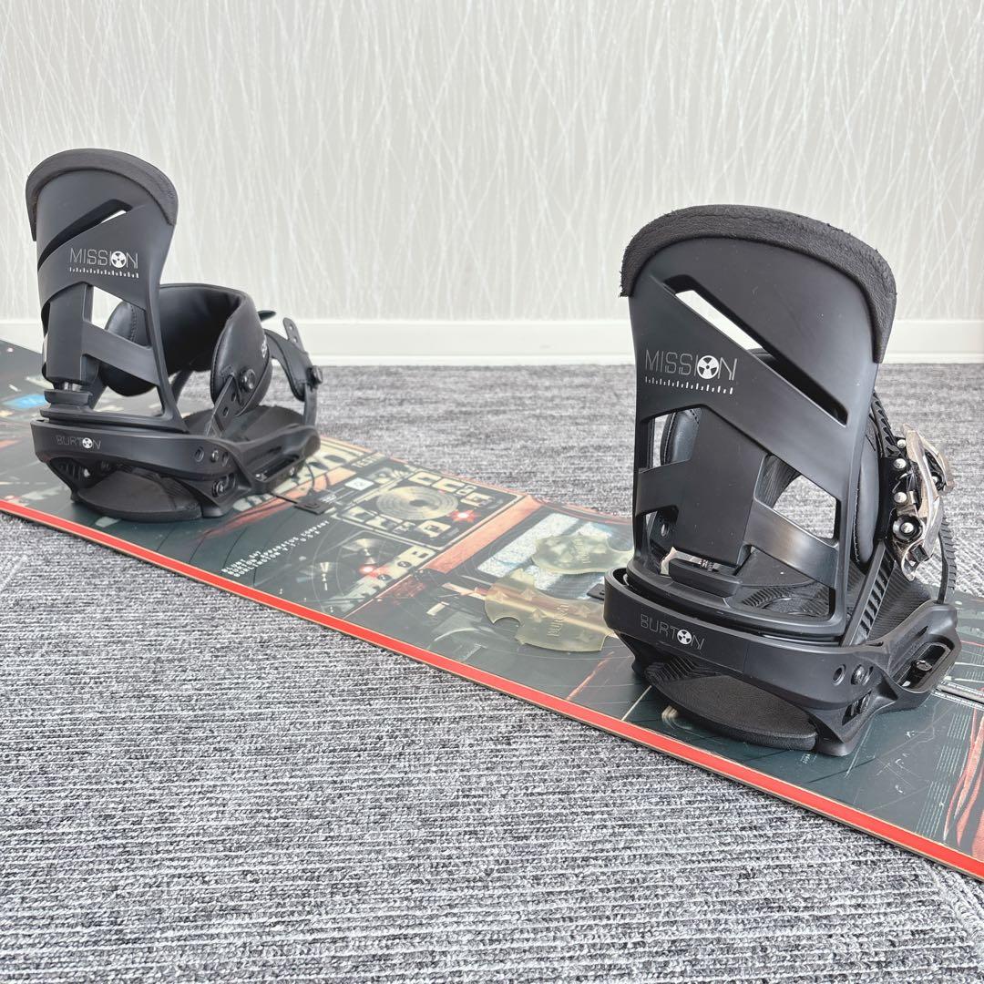 38美品❗️超豪華❗️バートン/BLUNT スノーボードセット★147cm+ビン付