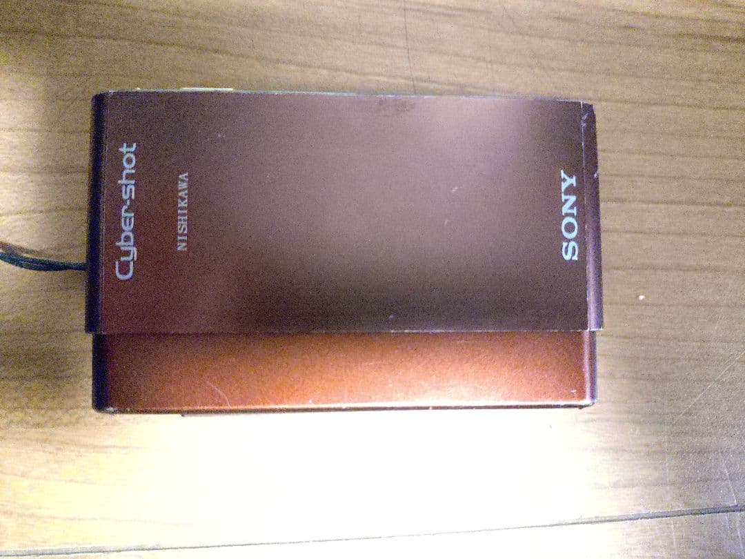 ■ソニー　デジタルスチルカメラ DSC-T77