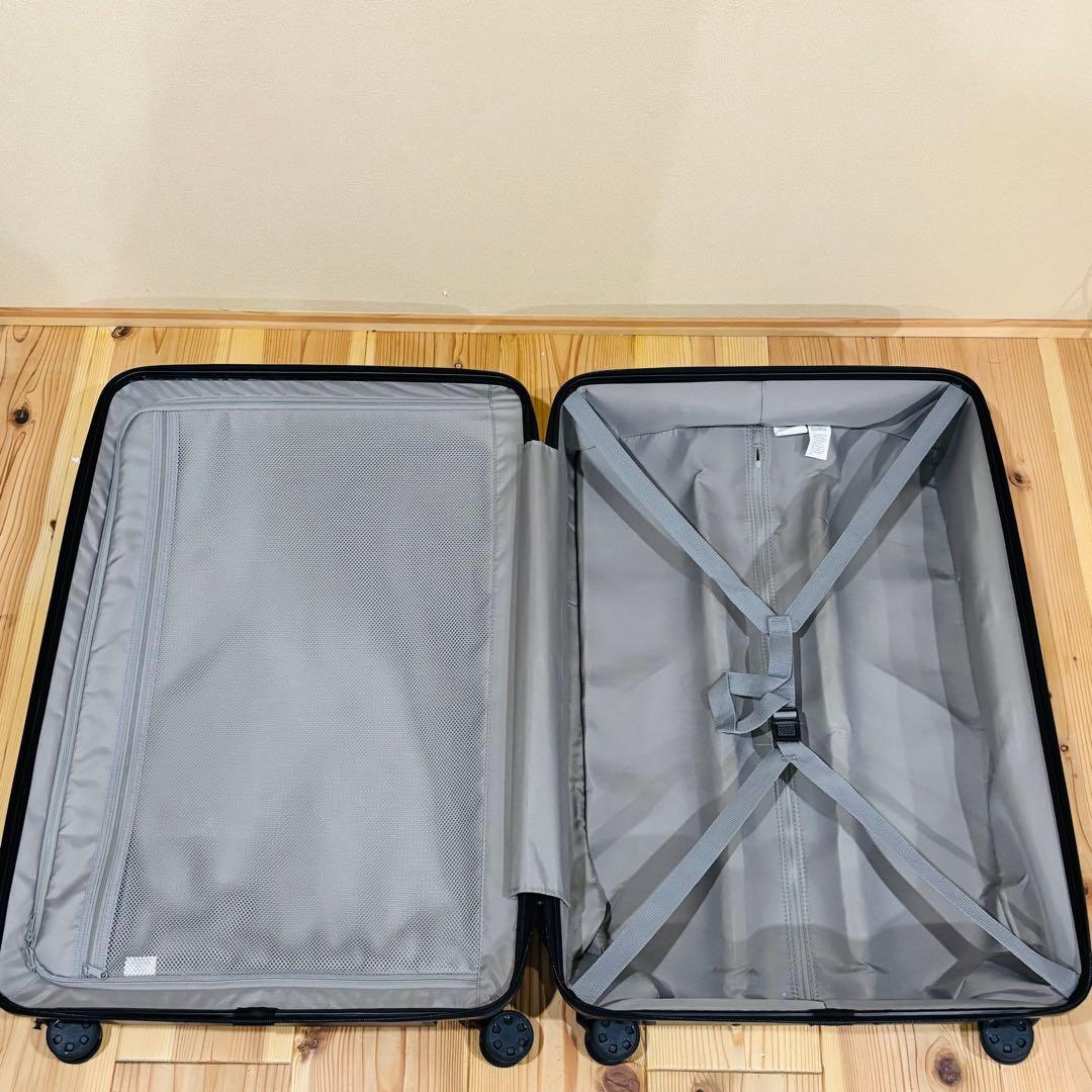 特大型　無印良品　黒 ハードキャリーケース 104リットル　TSAロック 4輪