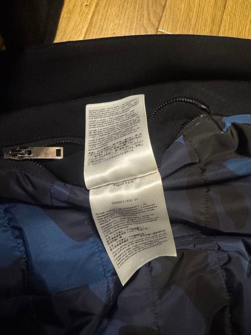 ヴァレンティノ　ブルゾン ペイズリー ブラック