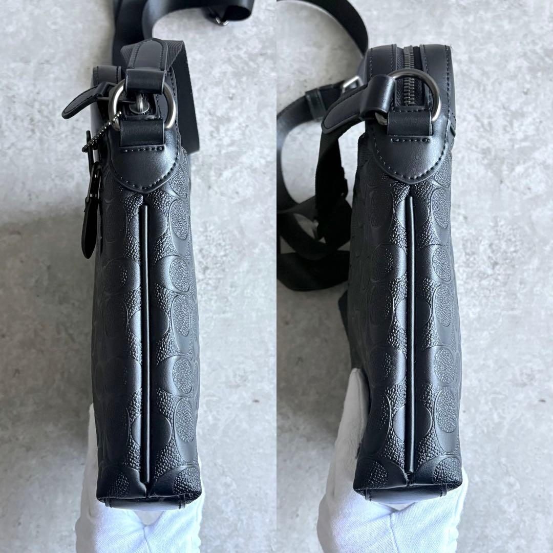 【極美品】COACH シグネチャー フライトバッグ ショルダーバッグ チャーム付