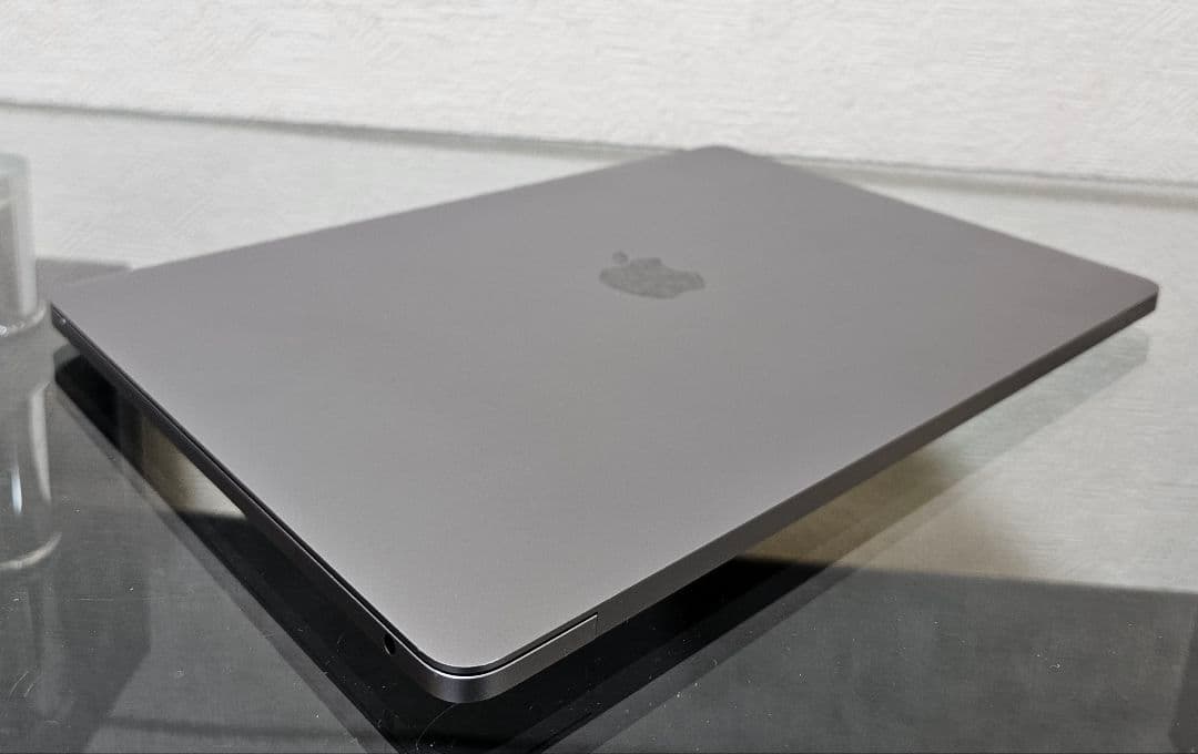 Apple MacBook pro 13インチ 2022 512GB