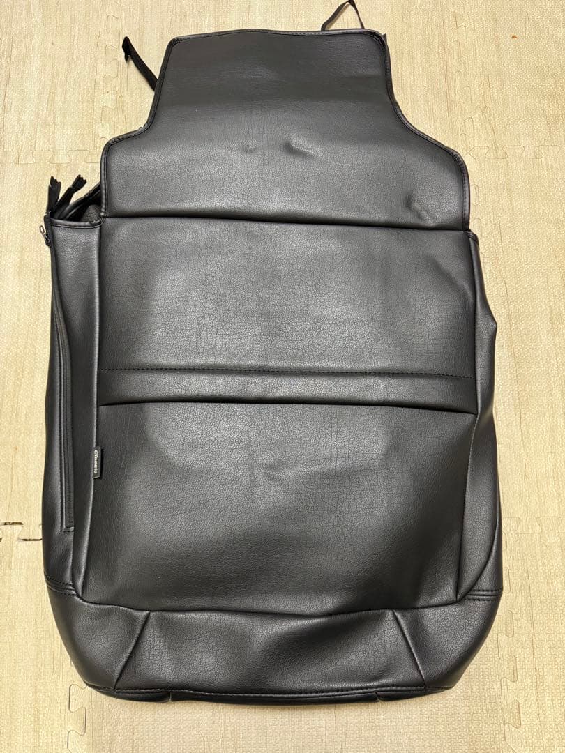 クラッツィオ シートカバー センターレザー　プリウス50系ZVW51 ZVW55