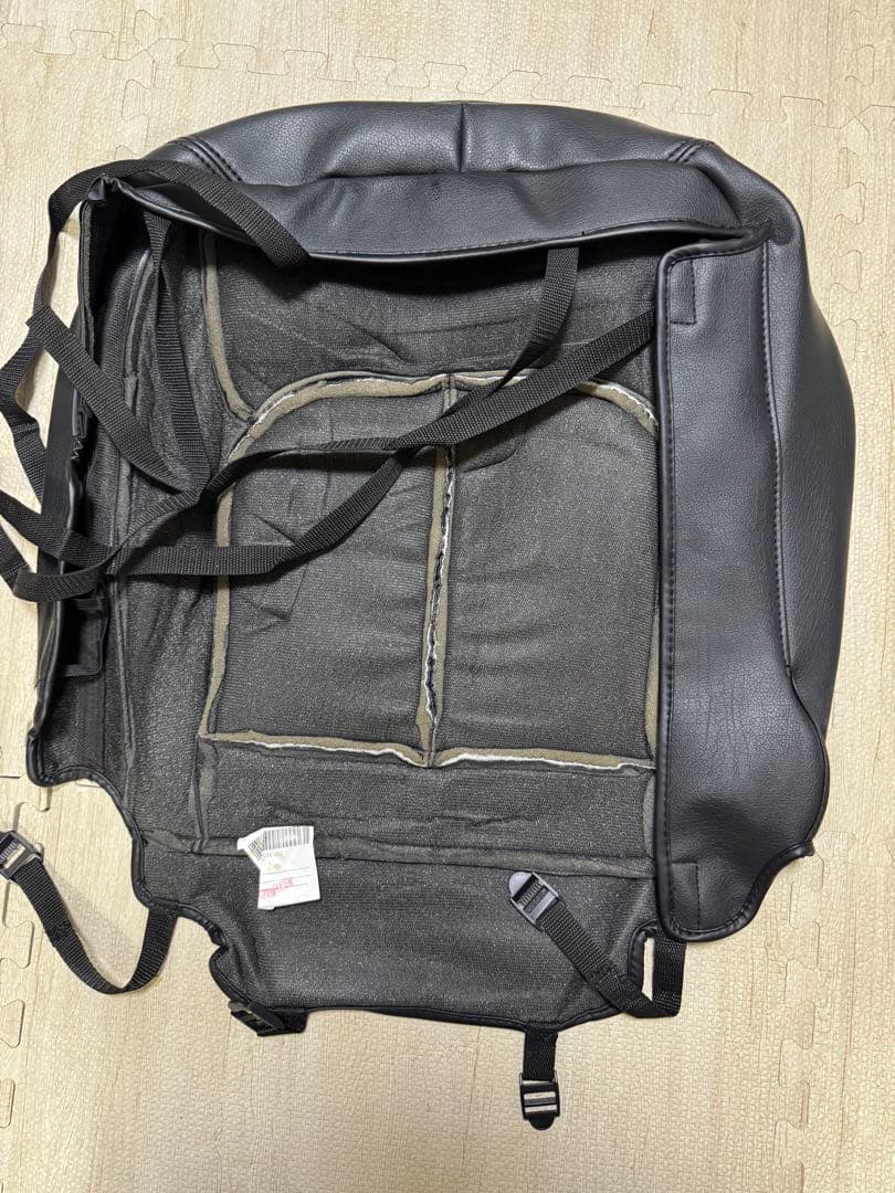 クラッツィオ シートカバー センターレザー　プリウス50系ZVW51 ZVW55