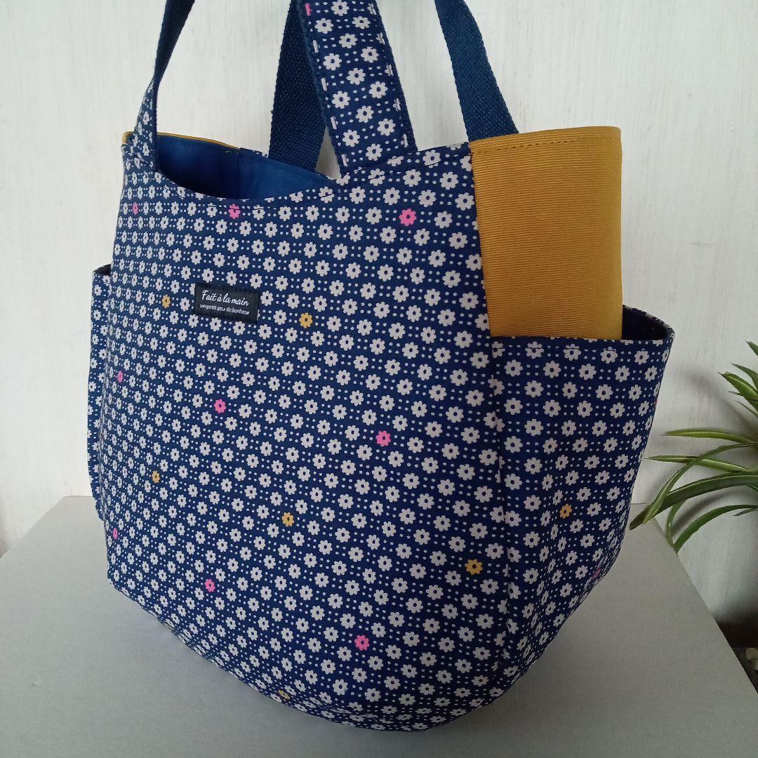 専用品　チューリップバッグ•三角マチファスナーポーチ•ポーチ2点　　ハンドメイド