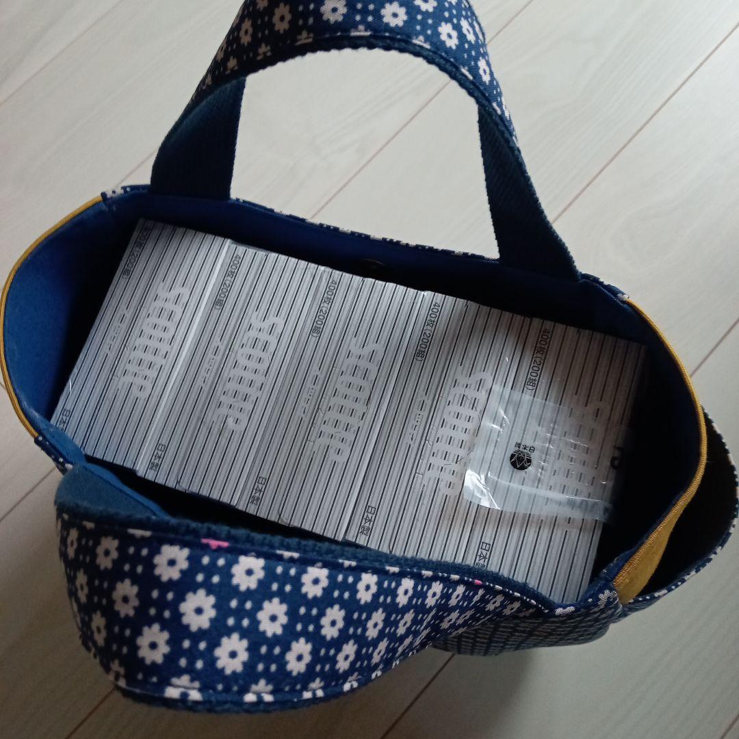 専用品　チューリップバッグ•三角マチファスナーポーチ•ポーチ2点　　ハンドメイド