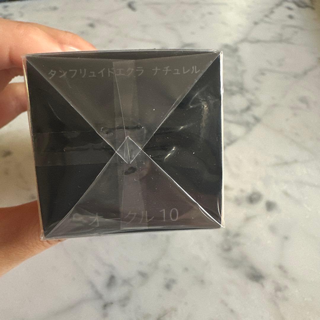 新品未使用　クレドポー ボーテ タンフリュイドエクラ ナチュレル オークル10