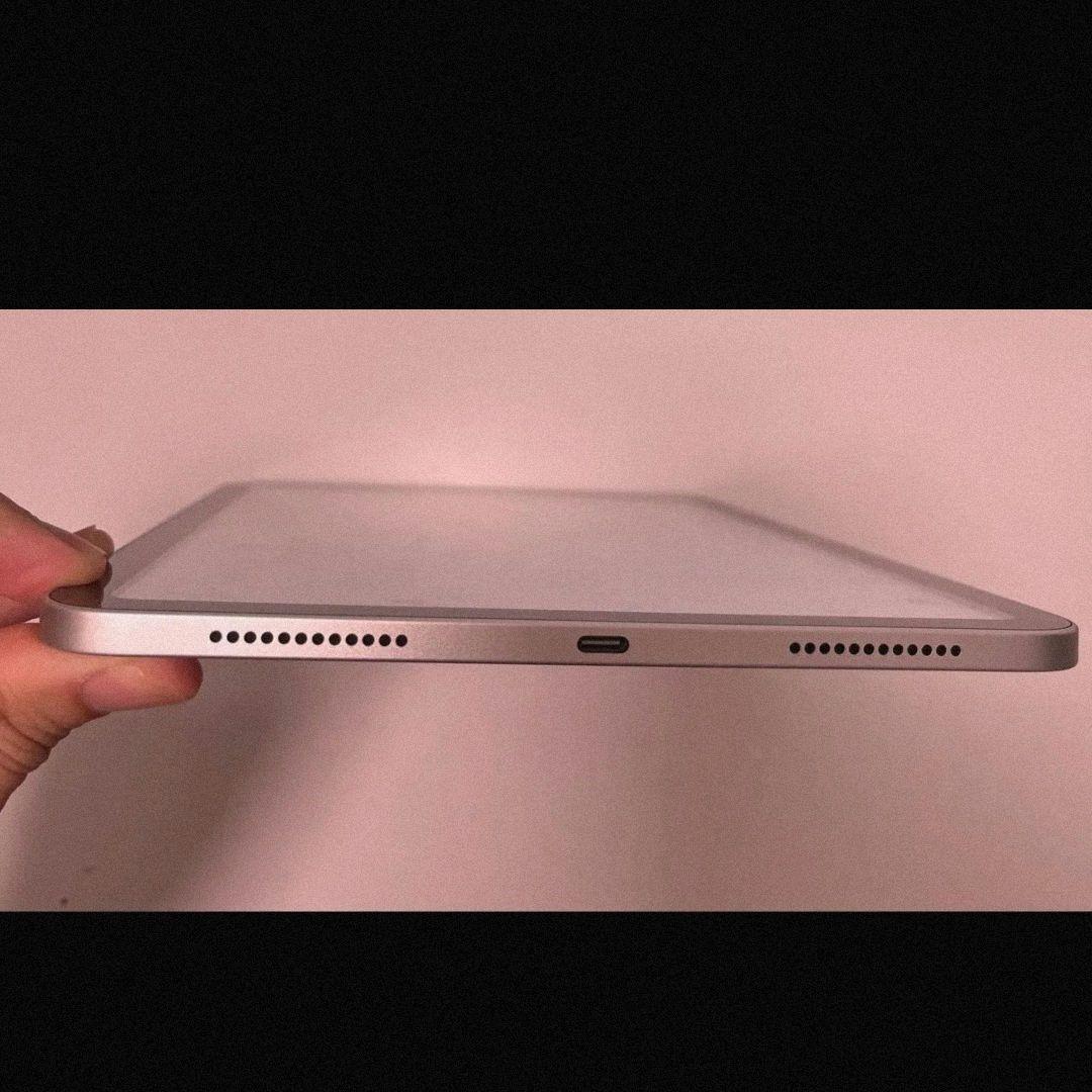 iPad 第11世代 A16 128GB Wi-Fiモデル ＋カバー付き