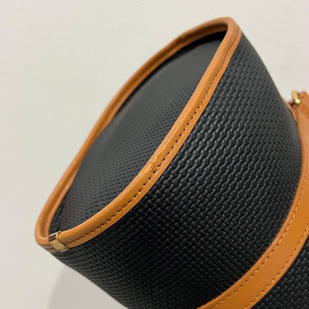 未使用 イヴ・サンローラン 円筒形ハンドバッグ ヴィンテージ