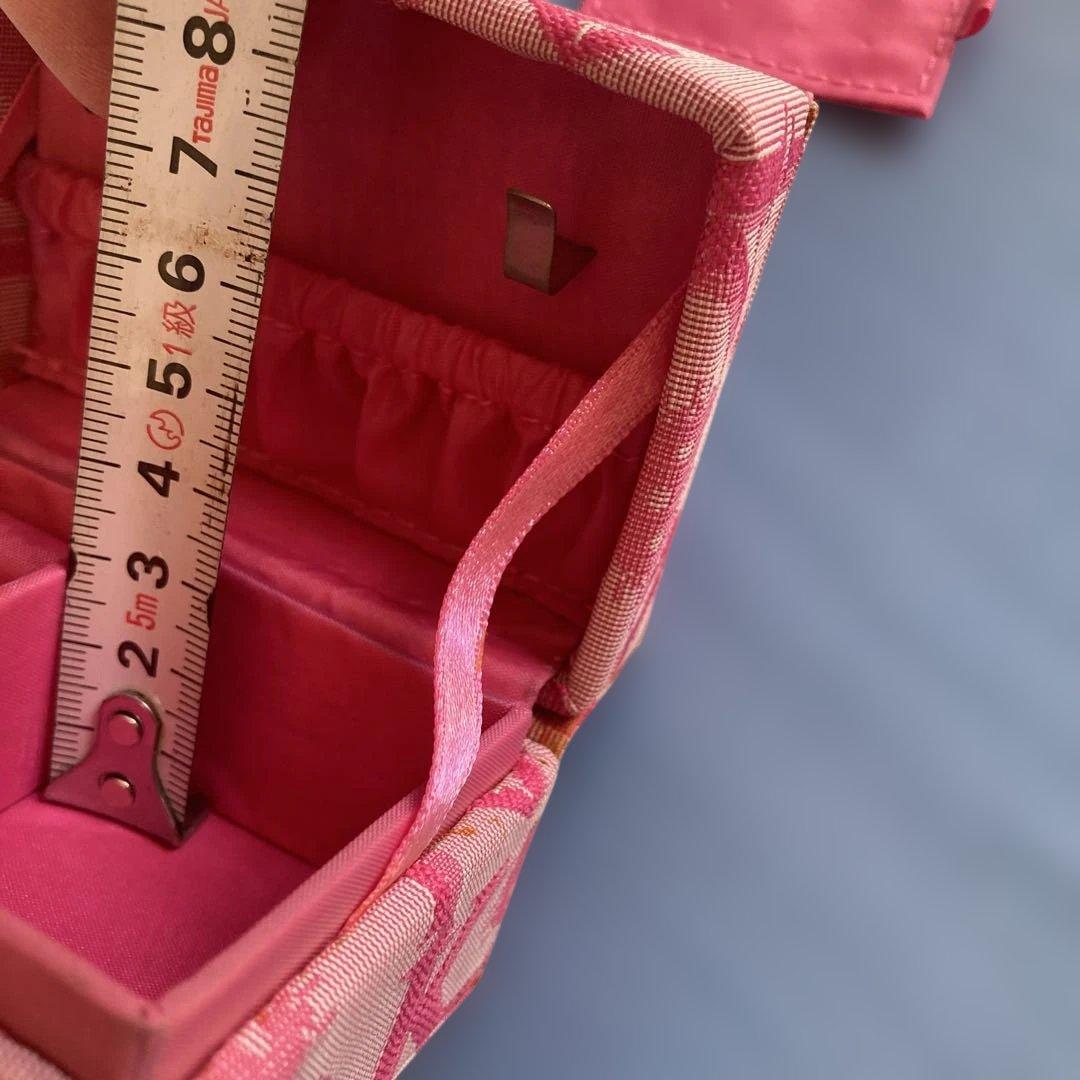 キティーちゃんアクセサリーケース