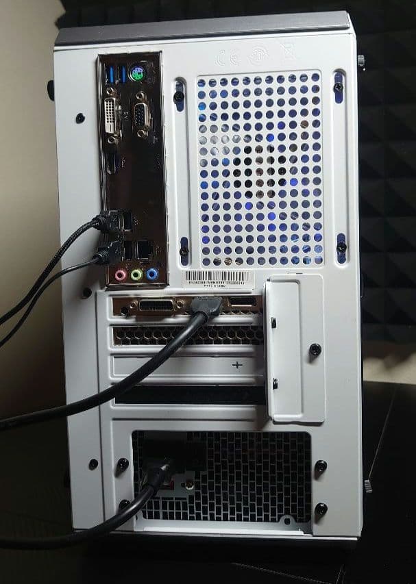 ひろっく i5 メモリ16GB SSD256GB gtx1050