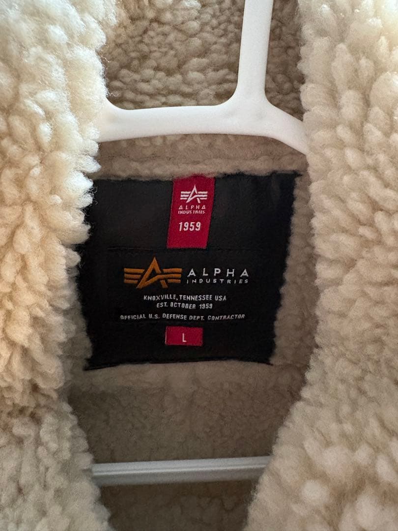ALPHA INDUSTRIES ムートンボア　ジャケット