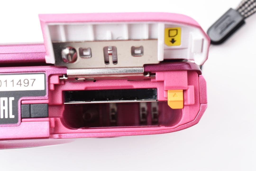 thong【極上美品】ニコン Nikon coolpix s6900