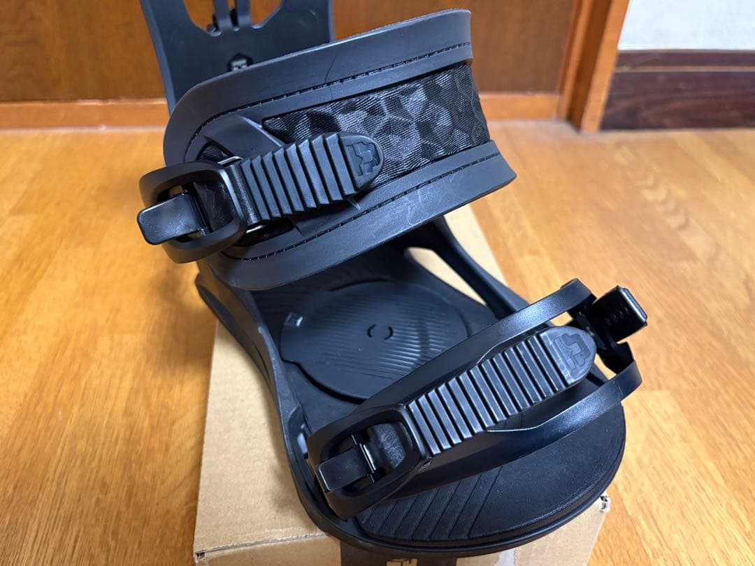 美品 UNION フライトプロ Mサイズ スノーボード ビンディング