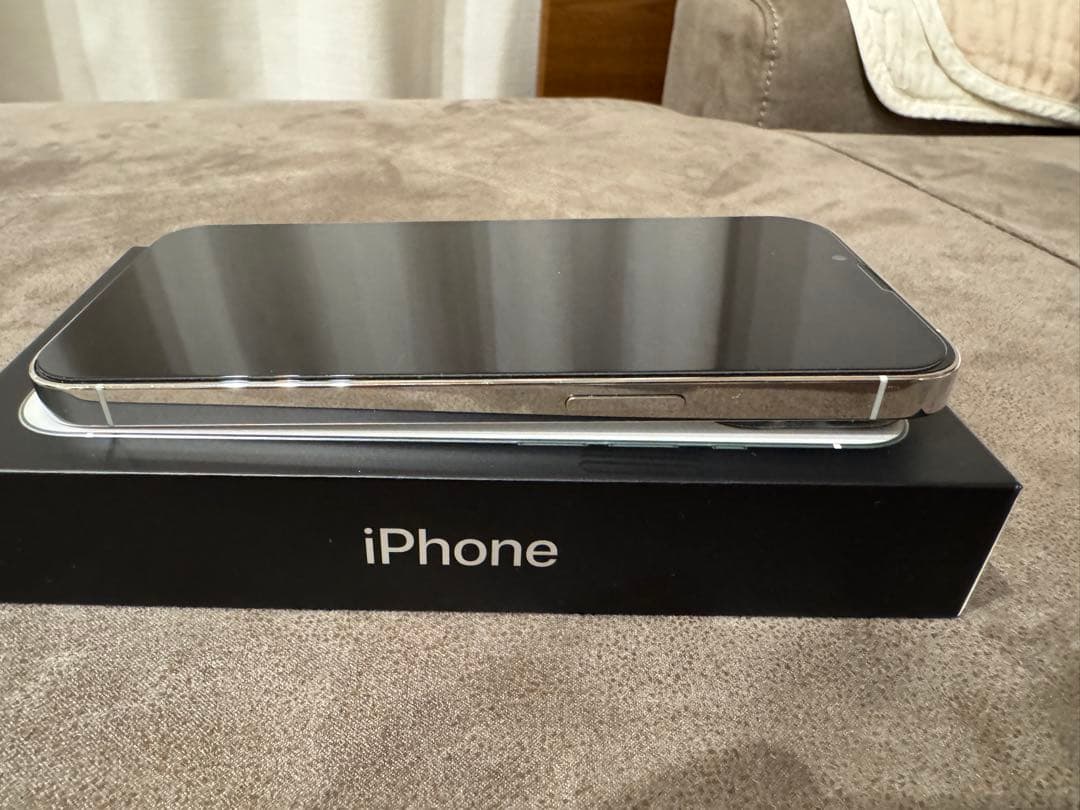 22日中のみ値下！　iPhone13pro本体　88% 256GB