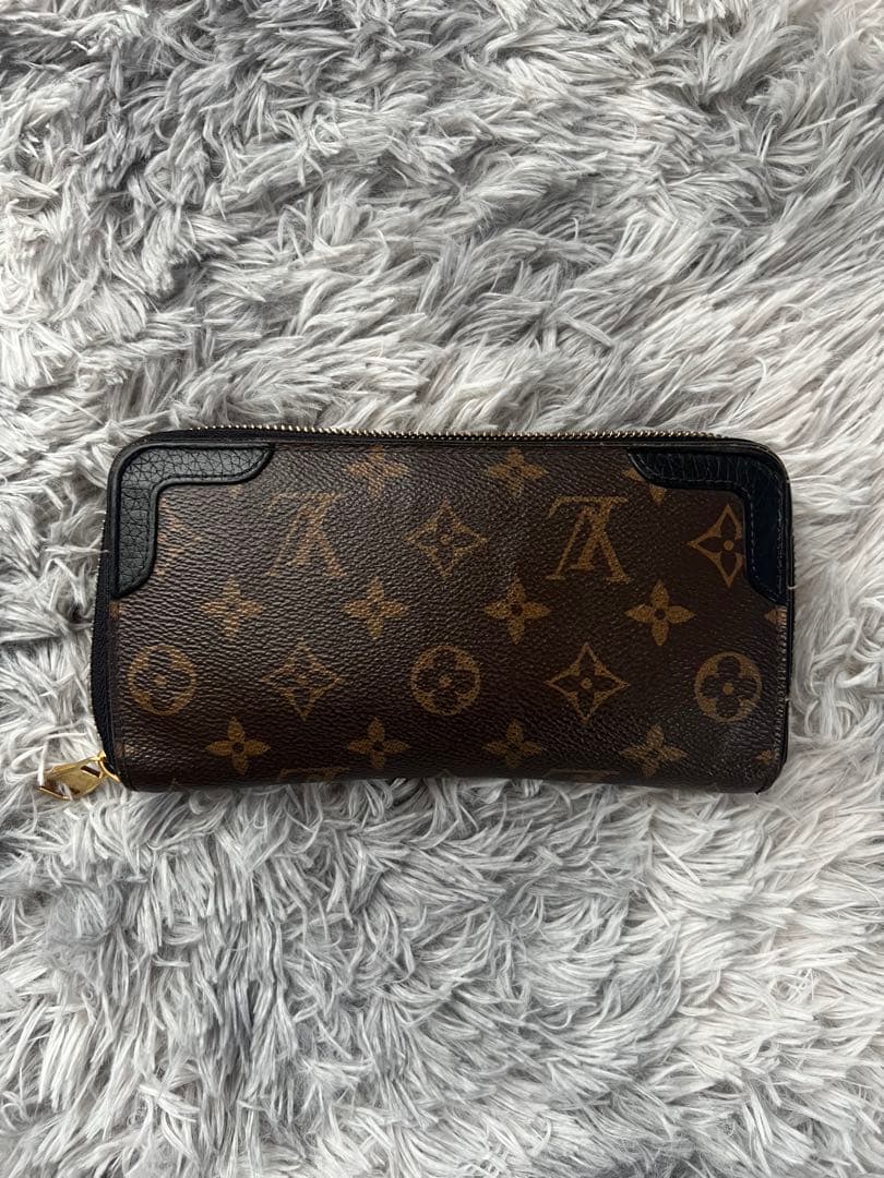 ルイヴィトン　長財布　黒色