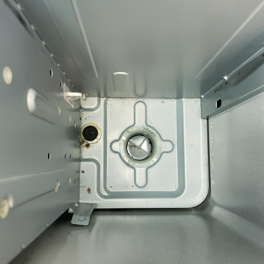 コロナ　石油ファンヒーター　FH-G5715BY　15年製