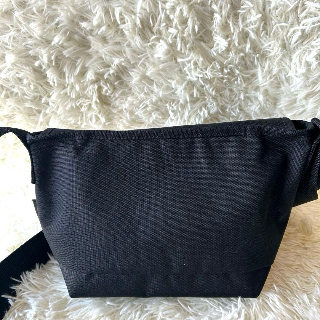 美品　マンハッタンポーテージ　ワンピースコラボ　メッセンジャー　ショルダーバッグ