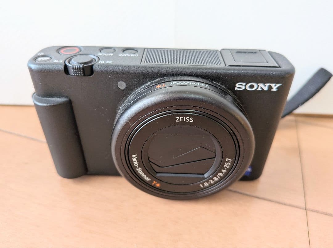 SONY　VLOGCAM 　zv-1、箱、説明書、バッテリー2個　美品