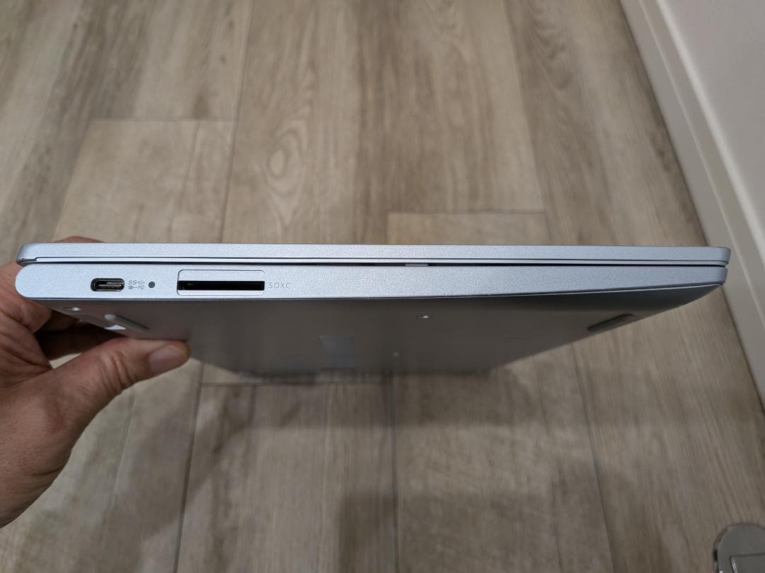 バッテリーを新品に交換済み！NEC LaVie PC-N1355DAM