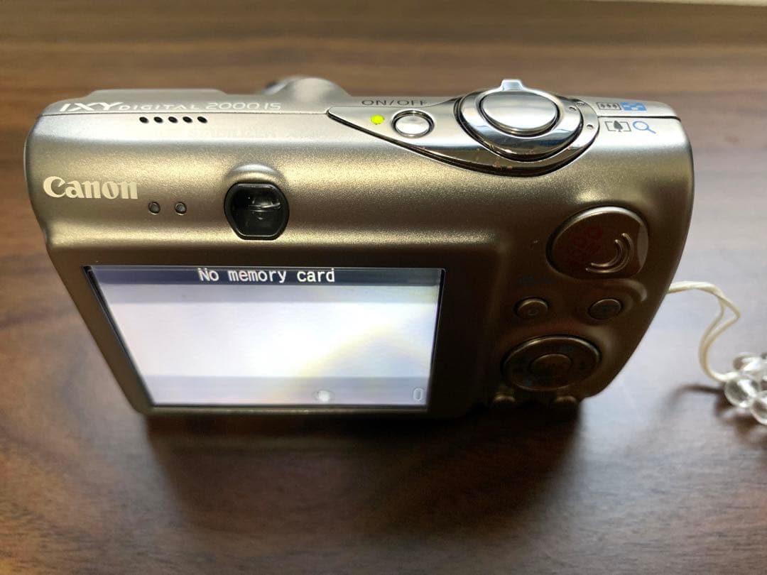 Canon IXY DIGITAL 2000 IS シルバー デジカメ