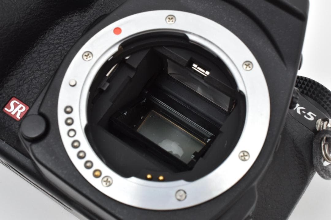 ★撮影枚数5,823枚・美品★ペンタックス K-5 ボディ #21276