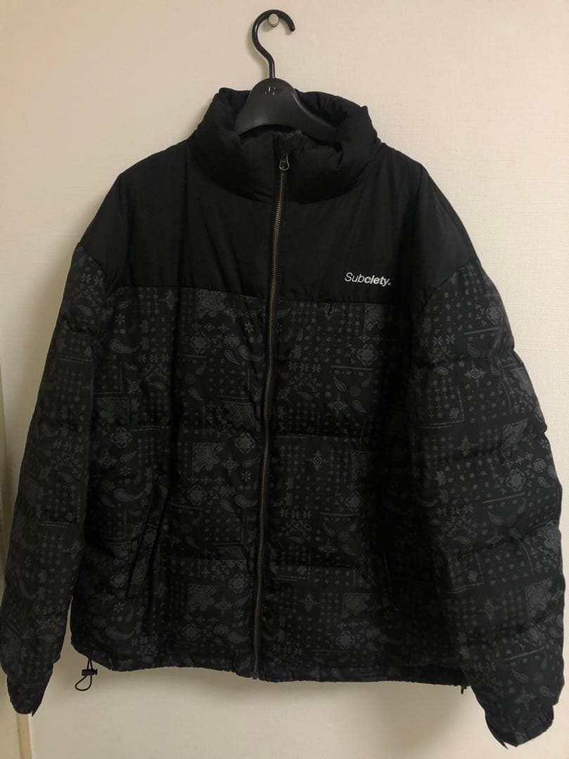 subciety ダウンジャケット　ペイズリー