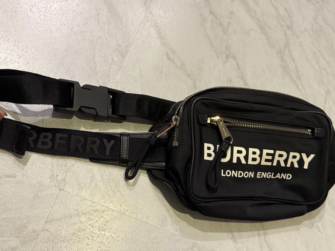 BURBERRY バーバリー ロゴ ボディバッグ ウエストバッグ