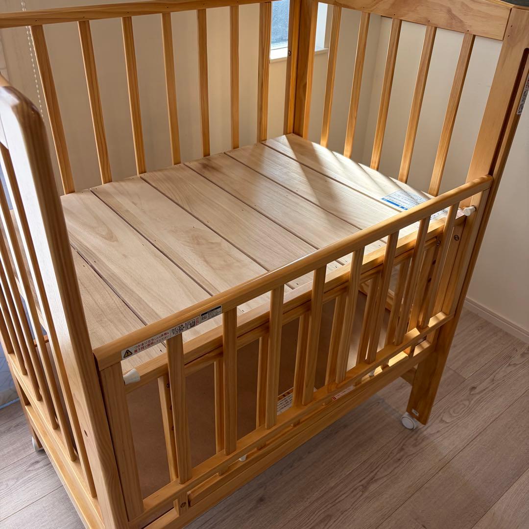 【綺麗✨】カトージ　ミニベッド　ハイシートミニベッド