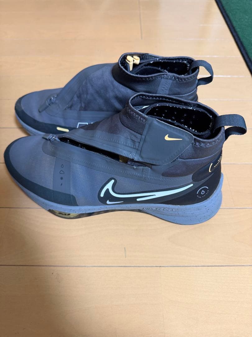 靴 Nike Air Zoom Infinity Tour 2 Shield