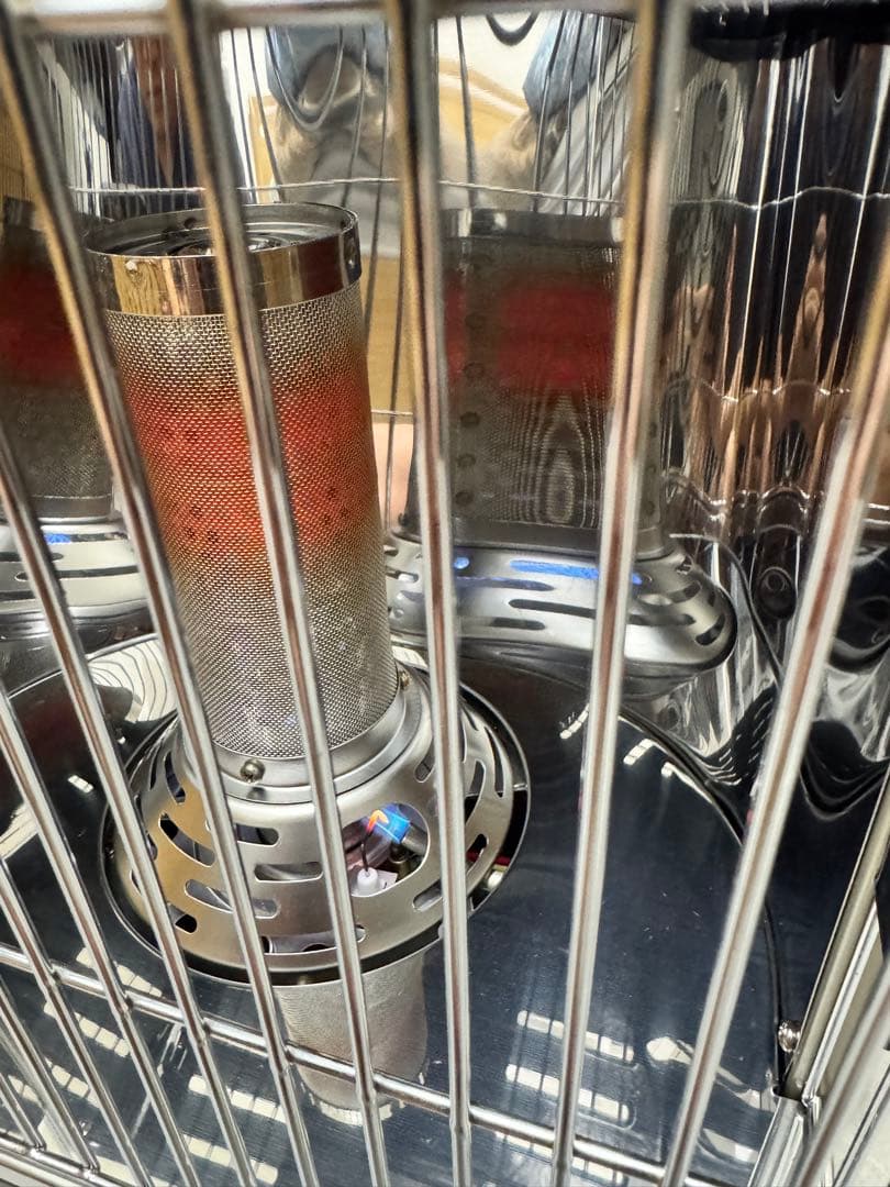 イワタニ　カセットガスストーブ　CB-CGS-HPR