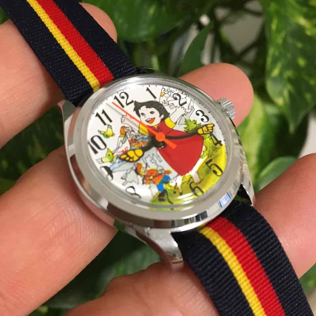 希少　レトロ　アルプスの少女ハイジ　　　　　　　　　　　　　　　腕時計（手巻き）